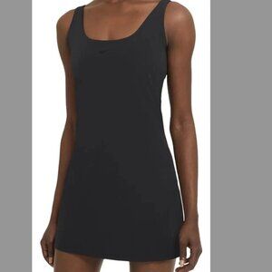 Nike Bliss Luxe Training / Workout Dress – Black (Plus Size XXL)